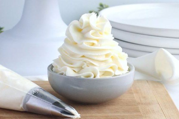 طعم دار کردن خامه